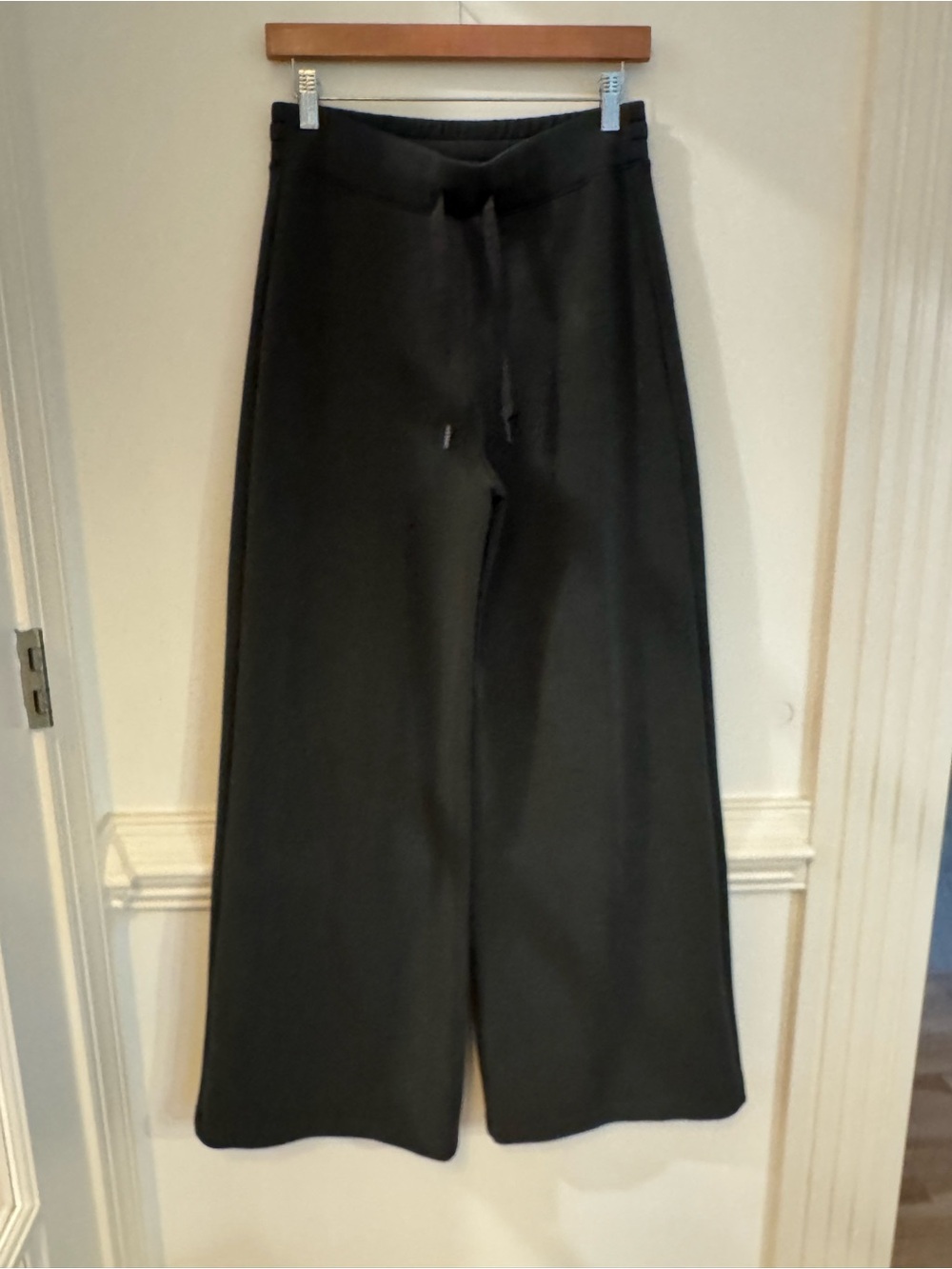 SPANX airessentials Wide-Leg Pull-On Pants hunter green